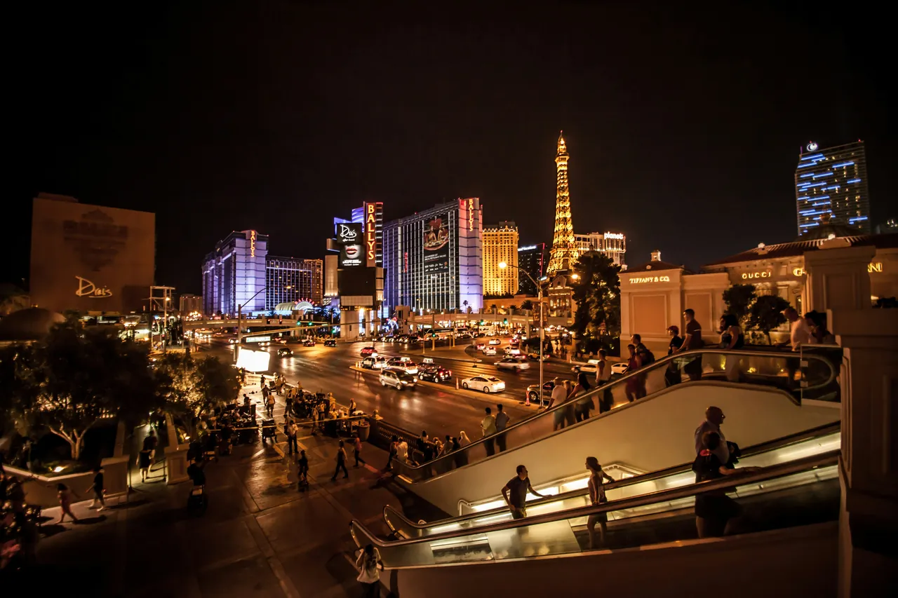 Another view of Vegas at night. Photo by Kvnga.