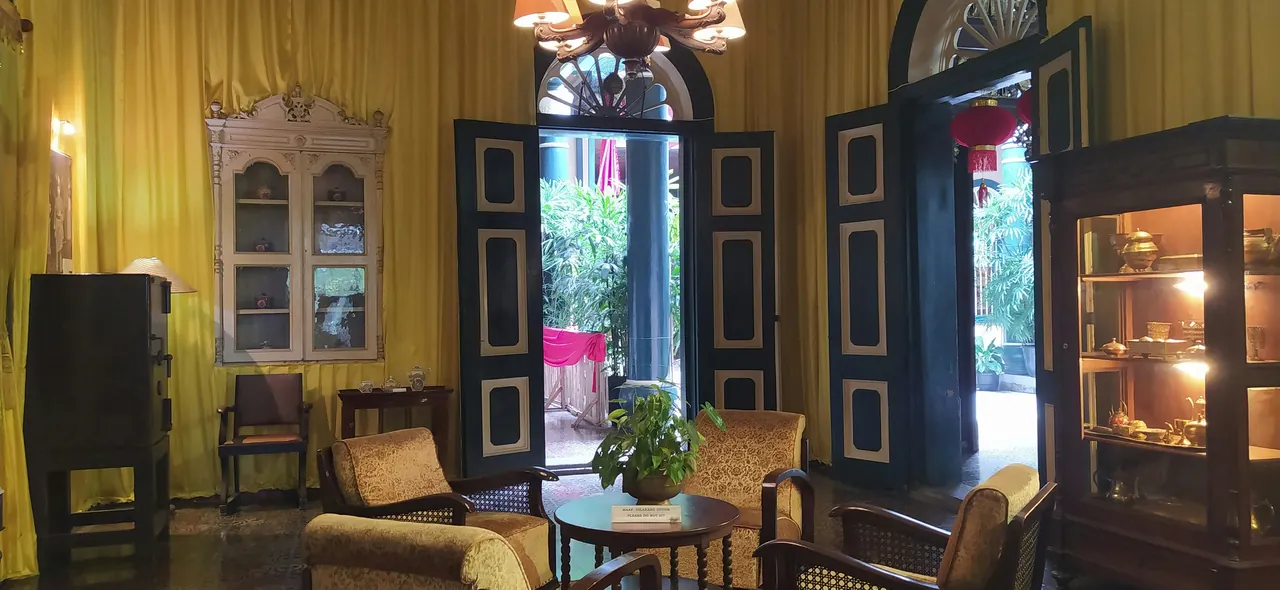 Inside a typical colonial mansion. Photo by Edwin Petrus.