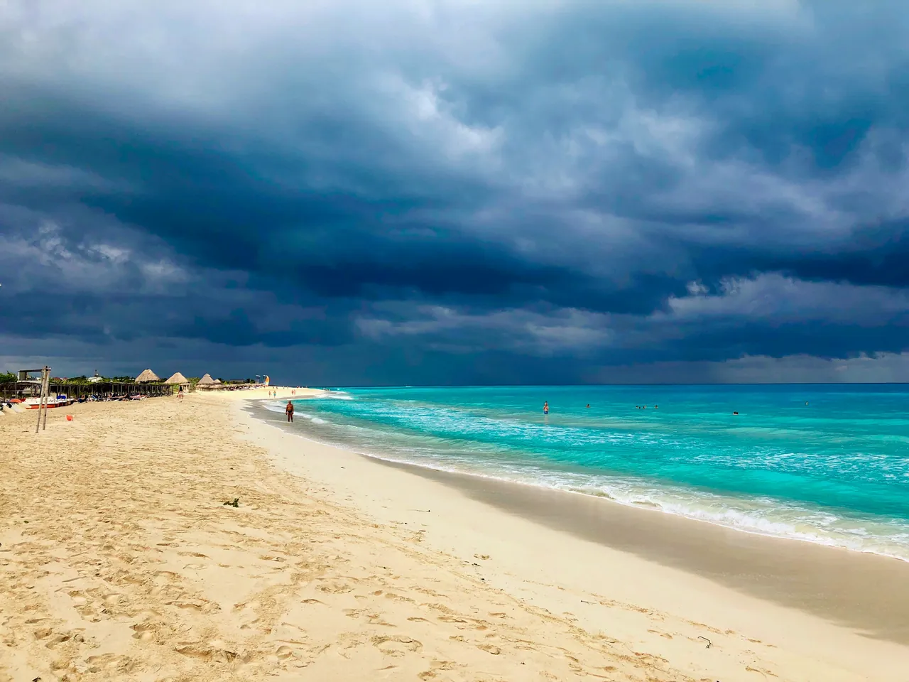 A quite white sands beach. Photo by Georgy Trofimov.